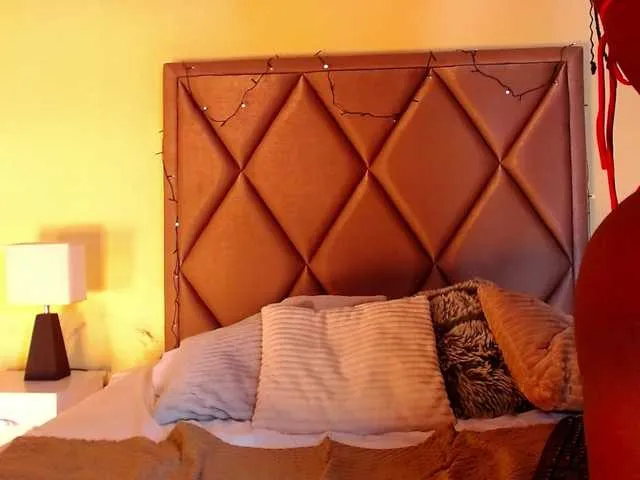 Live sex webcam photo for Melody-Smith #271986768