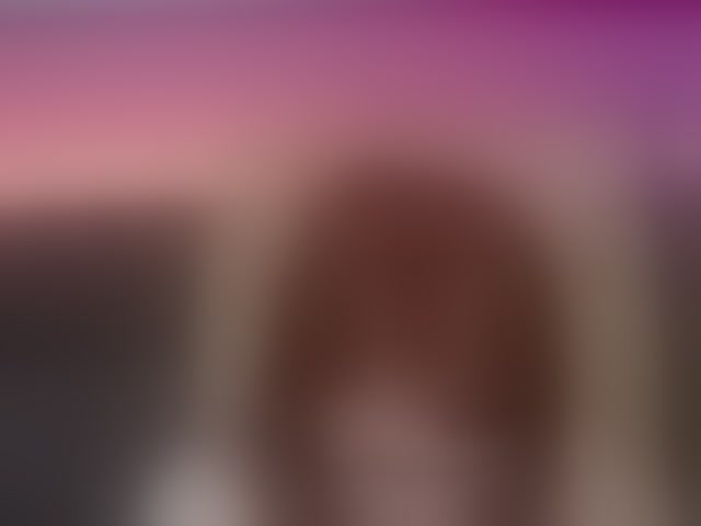 Live sex webcam photo for MelodyCharm #294175471