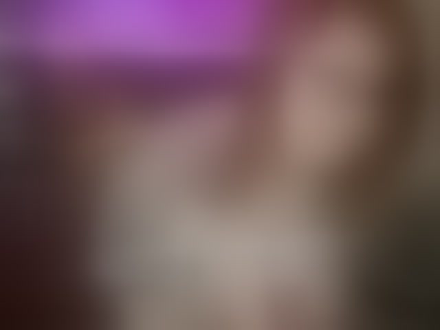 Live sex webcam photo for MelodyCharm #294267627