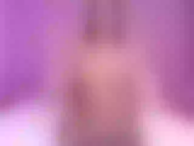 Live sex webcam photo for MelodyCook #276099362