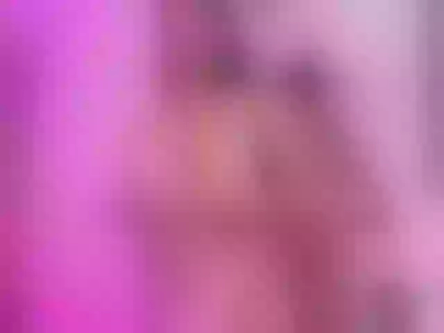 Live sex webcam photo for MelodyCook #276171585