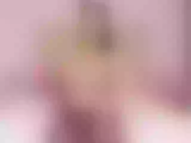 Live sex webcam photo for MelodyCook #276204388