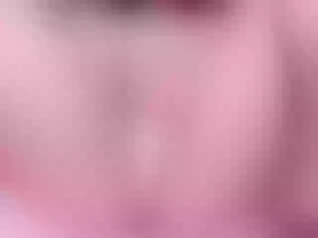 Live sex webcam photo for MelodyGreen #276730801