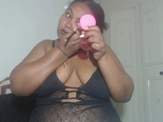 Live sex webcam photo for MelodyHall #291179959