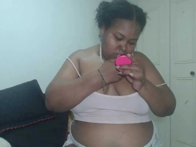 Live sex webcam photo for MelodyHall #291292093
