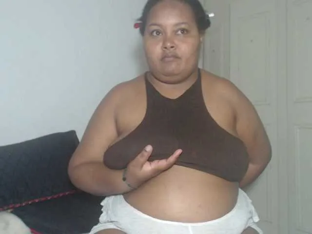 Live sex webcam photo for MelodyHall #291297573