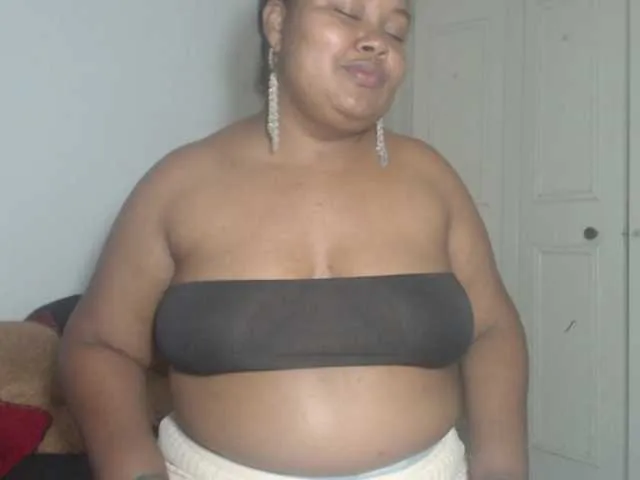 Live sex webcam photo for MelodyHall #291352951