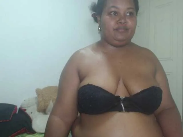 Live sex webcam photo for MelodyHall #291464307