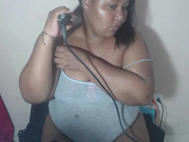 Live sex webcam photo for MelodyHall #291684974