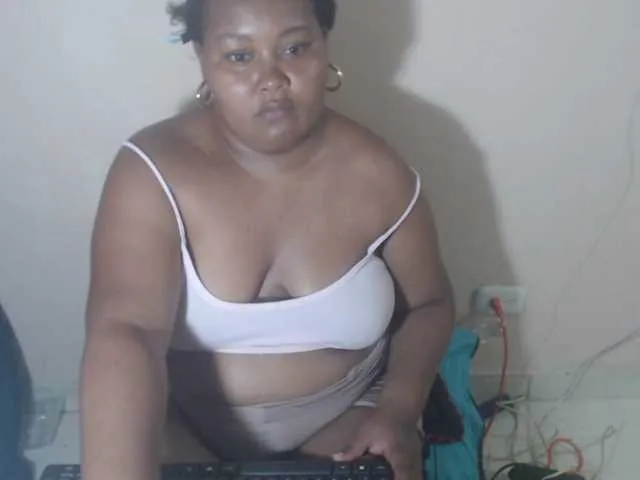 Live sex webcam photo for MelodyHall #291723560