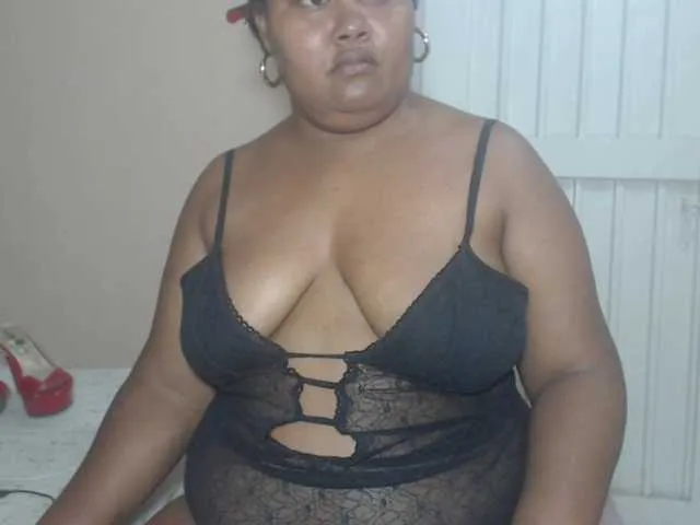 Live sex webcam photo for MelodyHall #291947518
