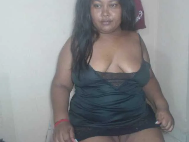 Live sex webcam photo for MelodyHall #292053735