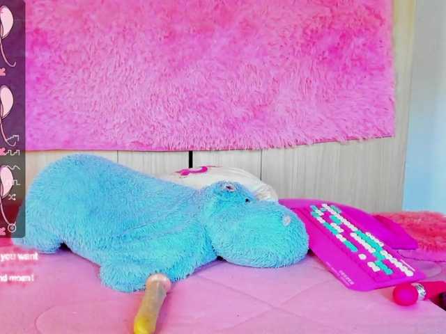 Live sex webcam photo for Melodybony #278207468