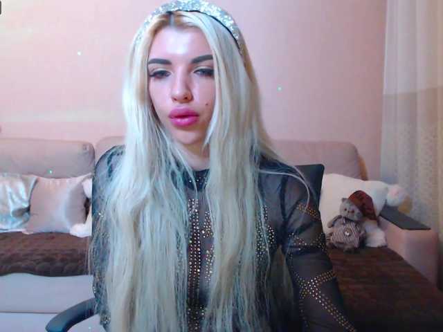 Live sex webcam photo for MelonySpring #272562313