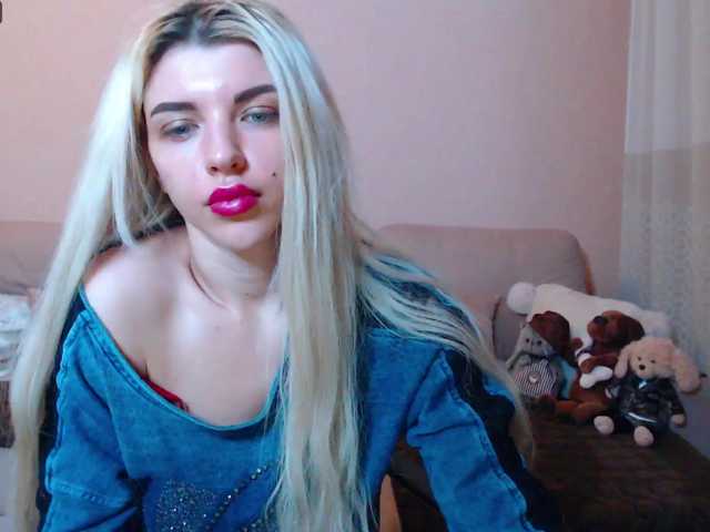 Live sex webcam photo for MelonySpring #272924552