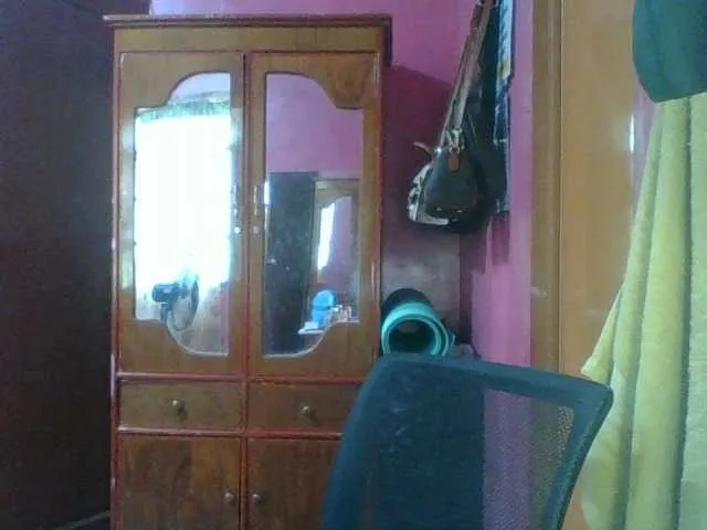 Live sex webcam photo for Mels1988 #277369697