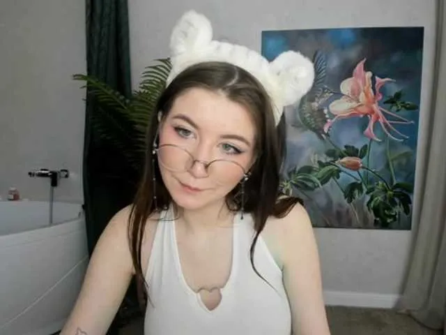 Live sex webcam photo for MeltingTenderness #277771528