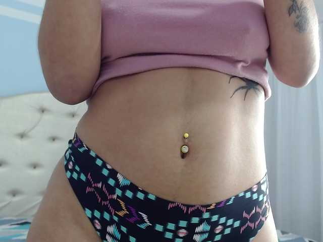 Live sex webcam photo for Mely11 #274817079