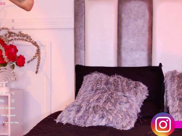 Live sex webcam photo for MelyTaylor #290865758