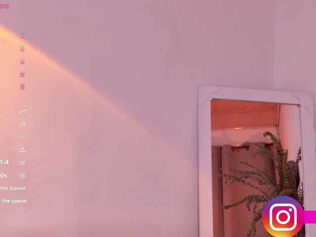 Live sex webcam photo for MelyTaylor #291000007