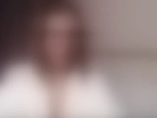 Live sex webcam photo for MelyssaS #293278796