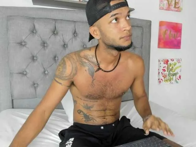 Live sex webcam photo for Memphis-lk #278759667