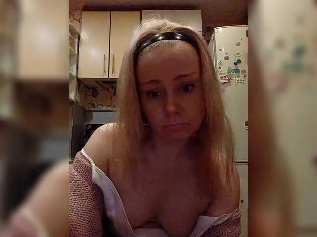 Live sex webcam photo for Meow-WoW #290328032