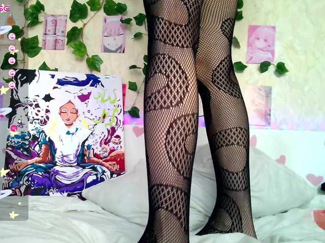 Live sex webcam photo for MeowRoslavaa #277052105