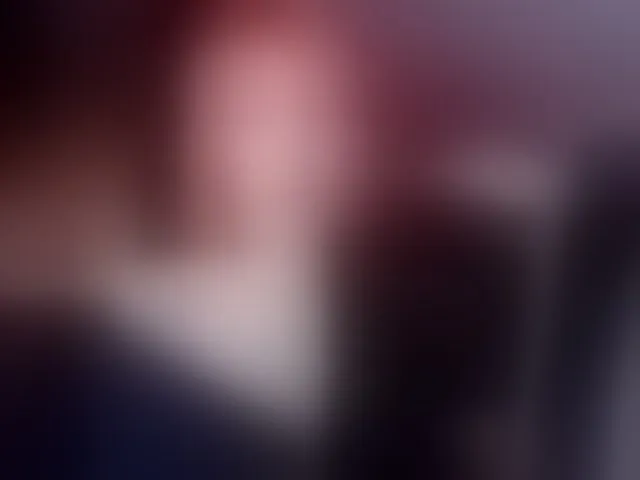 Live sex webcam photo for MeowRoslavaa #292936211
