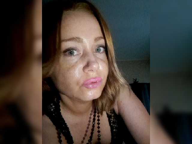 Live sex webcam photo for MeowWow #274054084