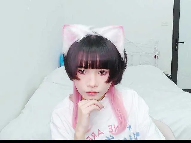 Live sex webcam photo for Meows2 #276648467