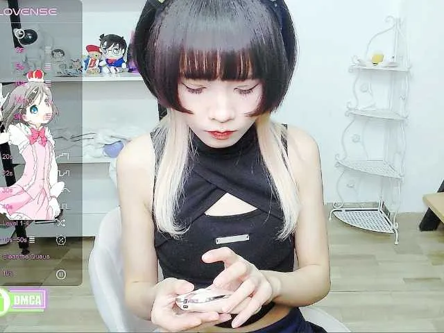 Live sex webcam photo for Meows2 #276867771