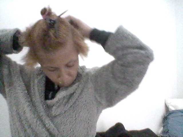 Live sex webcam photo for Mercedes1989 #276416901