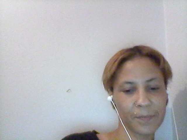 Live sex webcam photo for Mercedes1989 #276711700