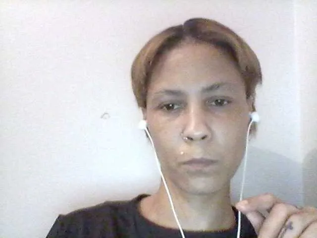 Live sex webcam photo for Mercedes1989 #276796350