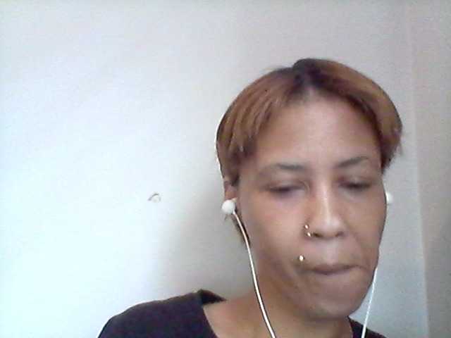 Live sex webcam photo for Mercedes1989 #276839062