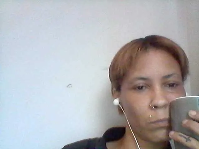 Live sex webcam photo for Mercedes1989 #276891504