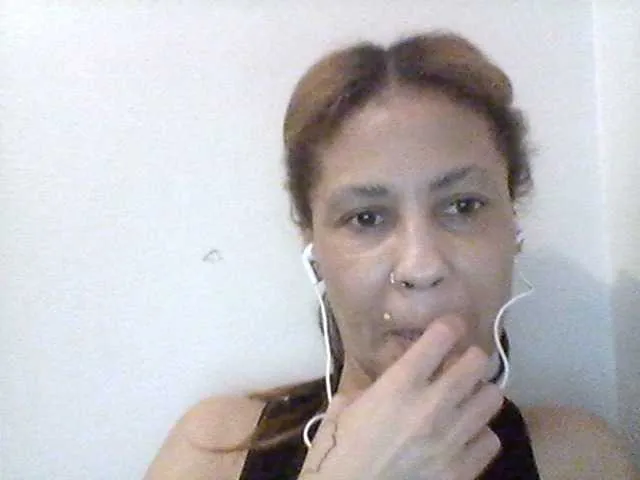 Live sex webcam photo for Mercedes1989 #276948913