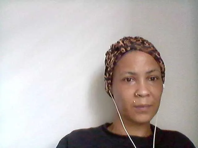 Live sex webcam photo for Mercedes1989 #277122665