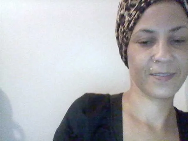 Live sex webcam photo for Mercedes1989 #277355926