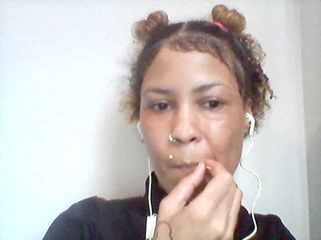 Live sex webcam photo for Mercedes1989 #277619949