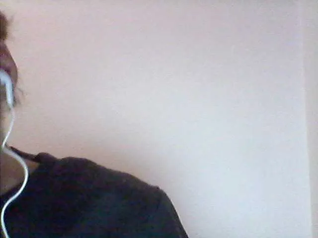 Live sex webcam photo for Mercedes1989 #277713936