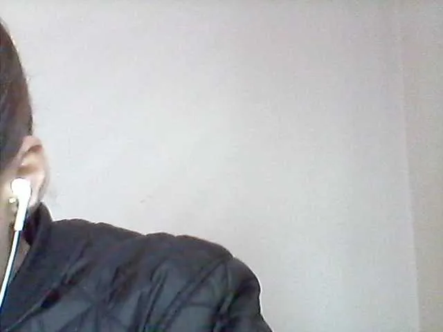 Live sex webcam photo for Mercedes1989 #289015394