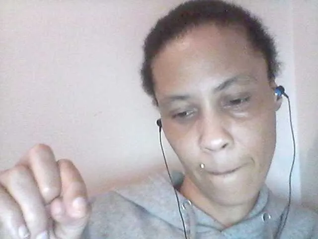 Live sex webcam photo for Mercedes1989 #290163287