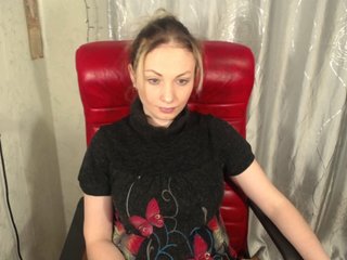Live sex webcam photo for MercedessStar #205566720