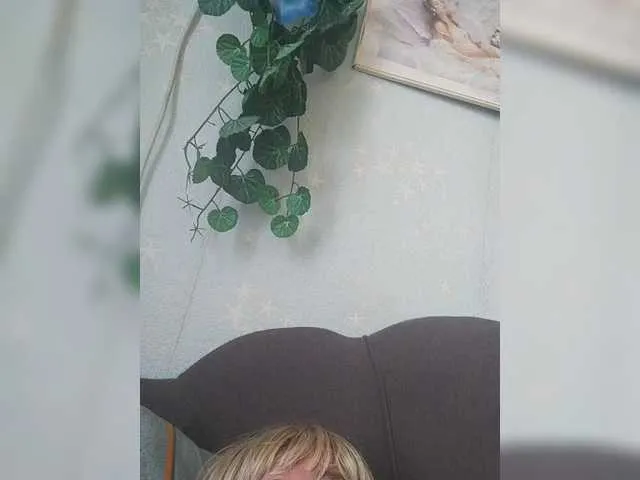 Live sex webcam photo for MerellinFicus #284922182