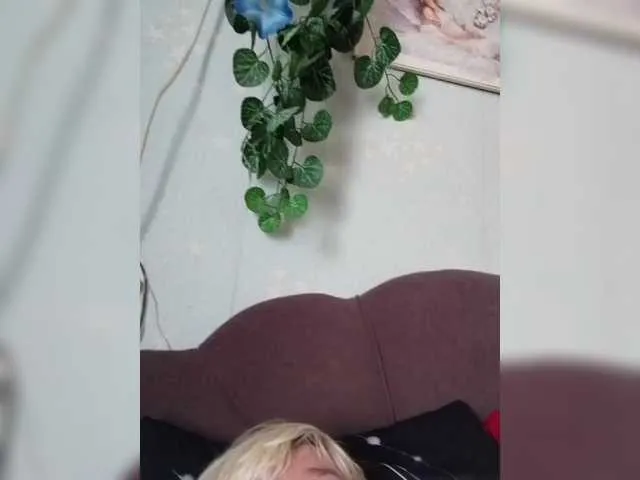 Live sex webcam photo for MerellinFicus #291365226