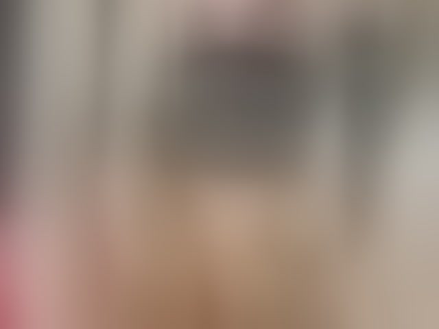 Live sex webcam photo for MeriBoos #294160648