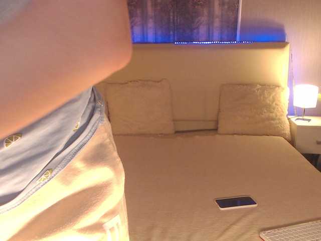 Live sex webcam photo for MerlinTeen #273326966