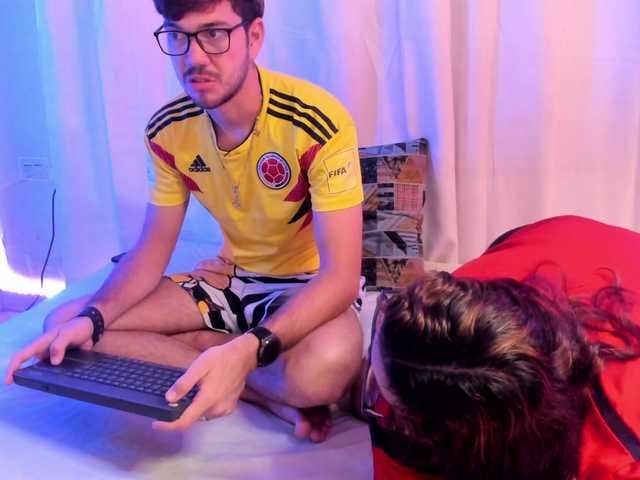 Live sex webcam photo for Mermaid-and-drax #278299890